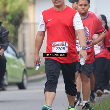 Runner Photo 5996709