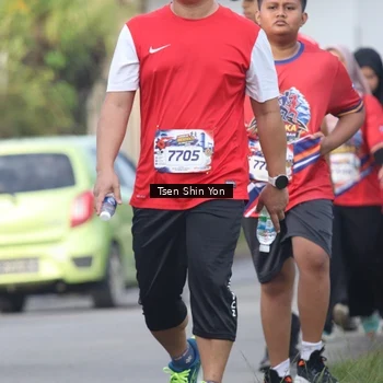 Runner Photo 5996744