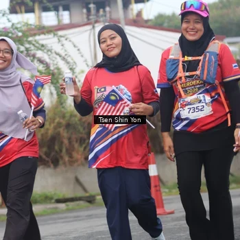 Runner Photo 5996756