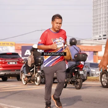Runner Photo 5996758