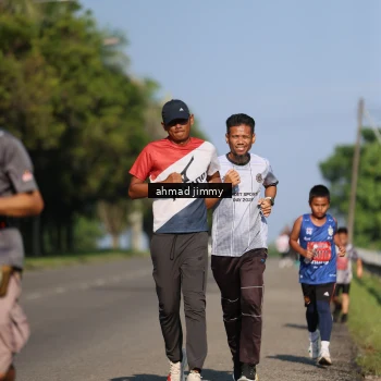 Runner Photo 5996999