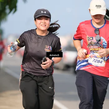 Runner Photo 5998391