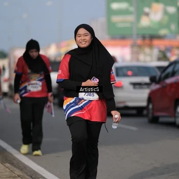 Runner Photo 5998741