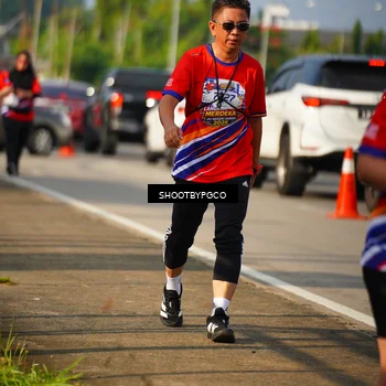 Runner Photo 5998777