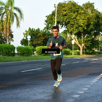 Runner Photo 5999072