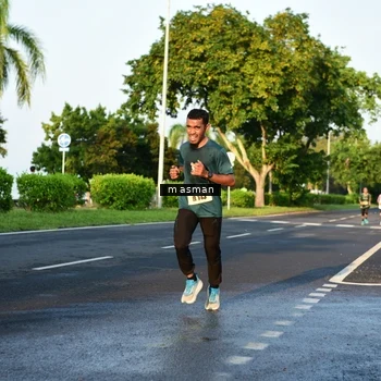 Runner Photo 5999081