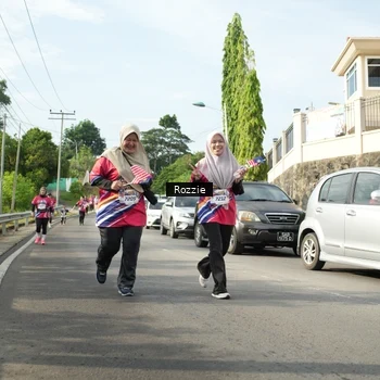 Runner Photo 5999094