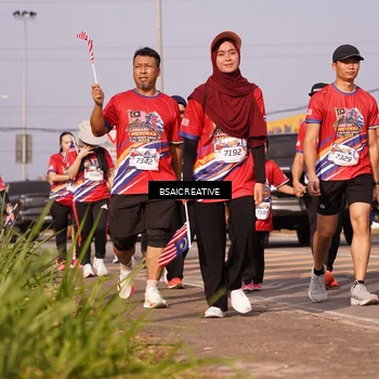 Runner Photo 5999137