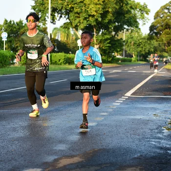 Runner Photo 5999305