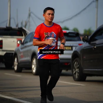 Runner Photo 5999337