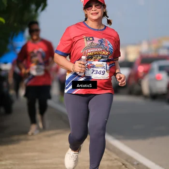 Runner Photo 5999346