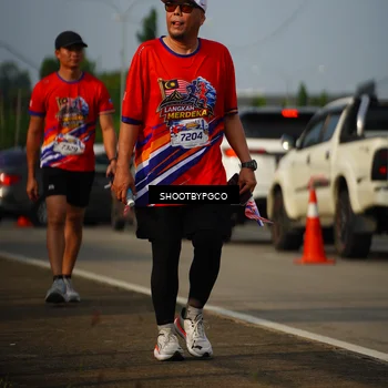 Runner Photo 5999410