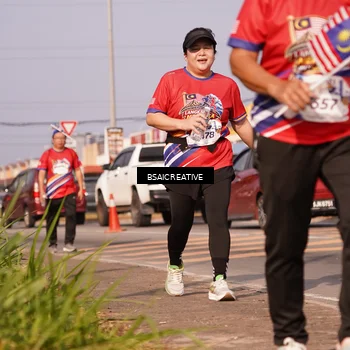 Runner Photo 5999415
