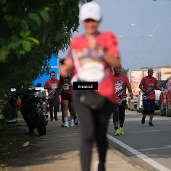 Runner Photo 5999464