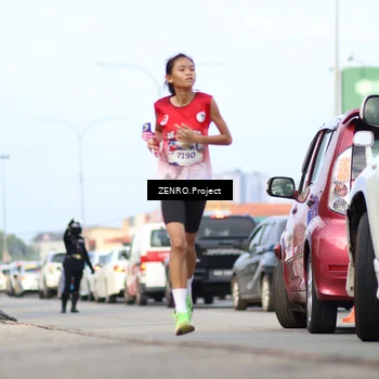 Runner Photo 5999700