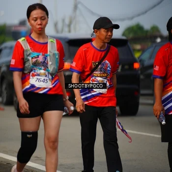 Runner Photo 5999720