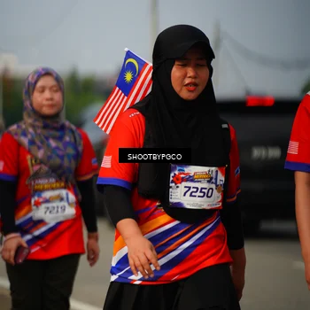 Runner Photo 5999750