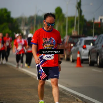 Runner Photo 5999851