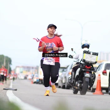 Runner Photo 6000019
