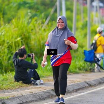 Runner Photo 6000042