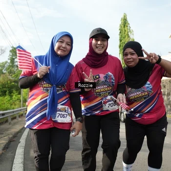 Runner Photo 6000044