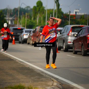 Runner Photo 6000064