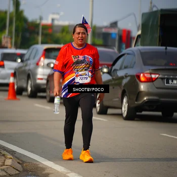 Runner Photo 6000073
