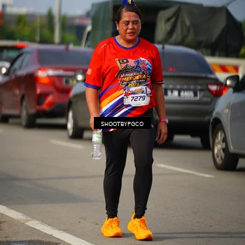 Runner Photo 6000084