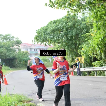 Runner Photo 6000086