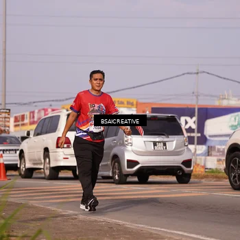Runner Photo 6000112