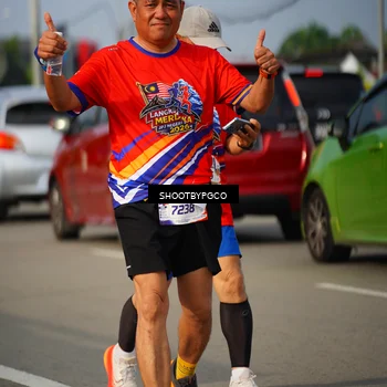 Runner Photo 6000170