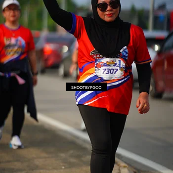 Runner Photo 6000180