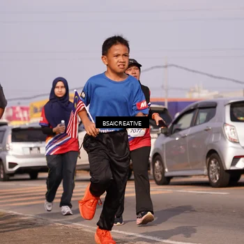Runner Photo 6000195