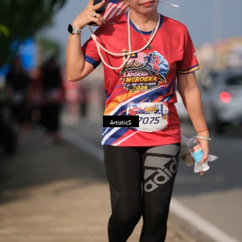 Runner Photo 6000212