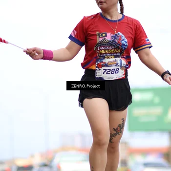 Runner Photo 6000213