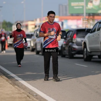 Runner Photo 6000225