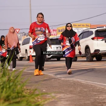 Runner Photo 6000233