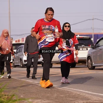 Runner Photo 6000257