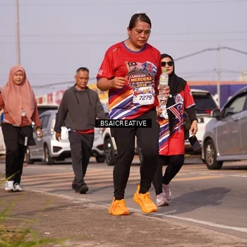 Runner Photo 6000262