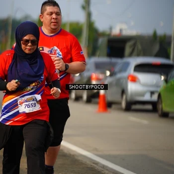 Runner Photo 6000298