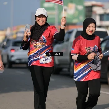 Runner Photo 6000302