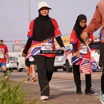 Runner Photo 6000311
