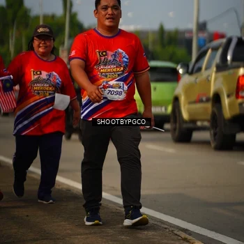 Runner Photo 6000344