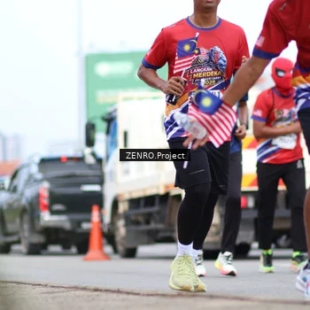Runner Photo 6000348