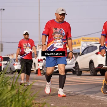 Runner Photo 6000357