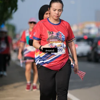 Runner Photo 6000369