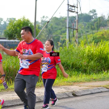 Runner Photo 6000397