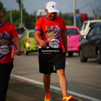 Runner Photo 6000411