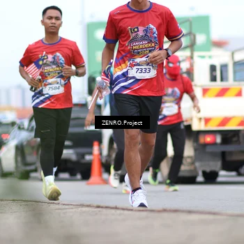 Runner Photo 6000420