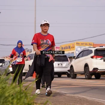 Runner Photo 6000436